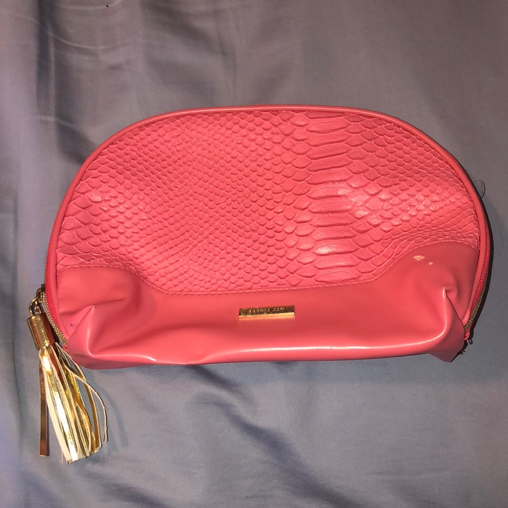 Makeup bag